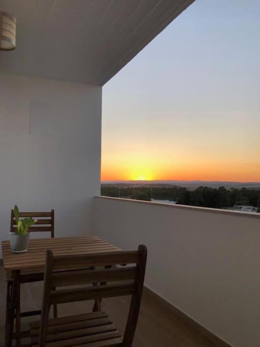 Apartamento T2 Montegordo A 500 M Da Praia Monte Gordo Luaran gambar